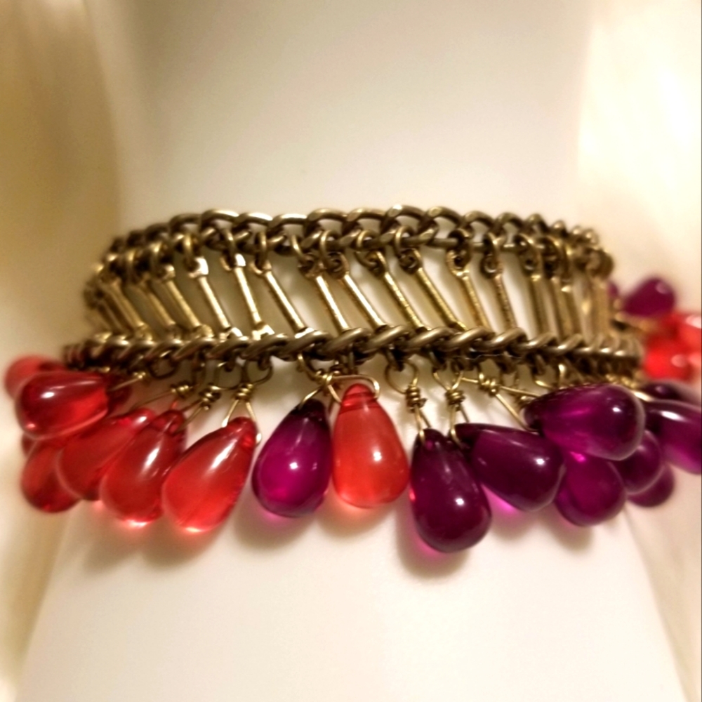 OMBRE BRACELET RED N PURPLE